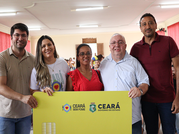 Prefeitura de Milagres entrega cartões do Programa Ceará Sem Fome a 145 novas famílias